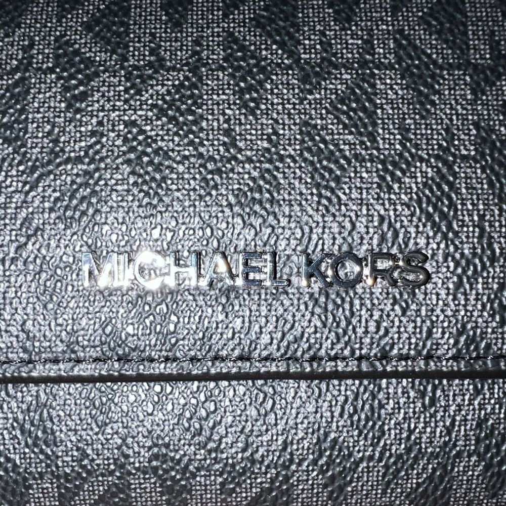 MK Michael Kors Womens Jet Set Travel Large Trifold Wallet Signature Black - Picture 2 of 10